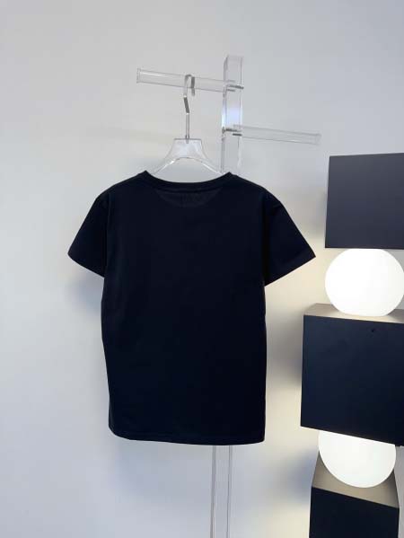 2026年4月4日入荷春夏新作Prada 高級品復刻 女性服 KL工場