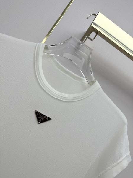 2026年4月4日入荷春夏新作Prada 高級品復刻 女性服 KL工場