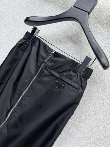 2026年4月4日入荷春夏新作Prada 高級品復刻 女性服 KL工場