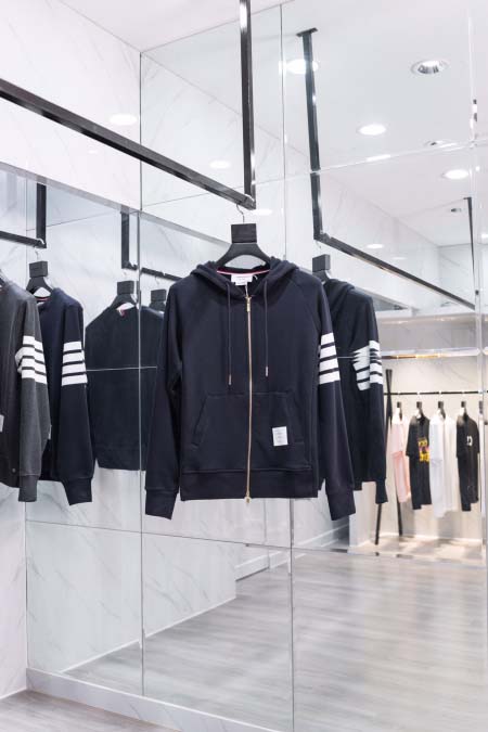 2026年4月1日入荷新作Thom Browneジャケット高...