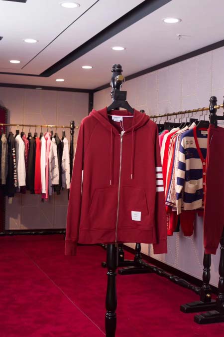 2026年4月1日入荷新作Thom Browneジャケット高...