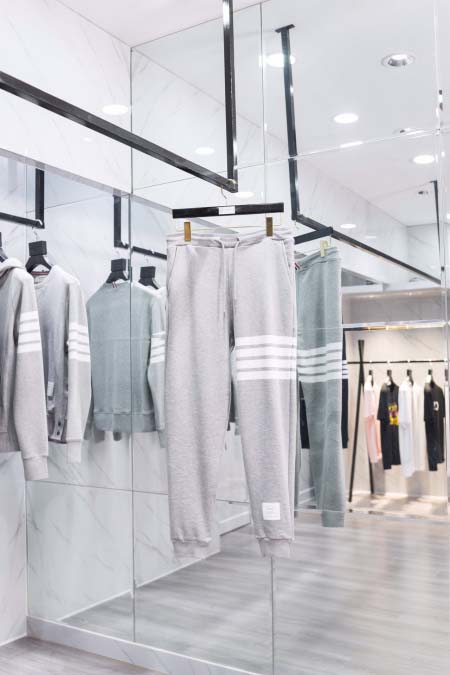 2026年4月1日入荷新作Thom Browneズボン高級品...