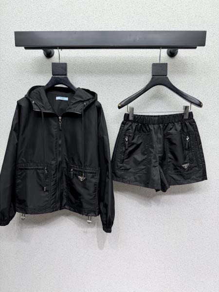2026年4月4日入荷春夏新作Prada上下 高級品復刻 女...