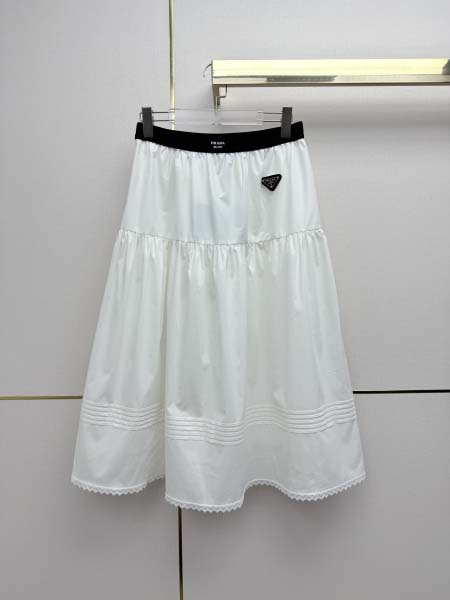 2026年4月4日入荷春夏新作Prada 高級品復刻 女性服...