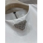 2026年4月4日入荷春夏新作Prada 高級品復刻 女性服 KL工場