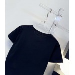 2026年4月4日入荷春夏新作Prada 高級品復刻 女性服 KL工場