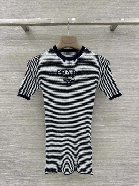 2026年4月4日入荷春夏新作Prada 高級品復刻 女性服...