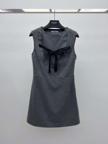 2026年4月4日入荷春夏新作Prada 高級品復刻 女性服...