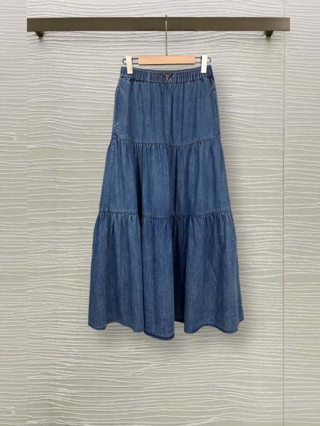 2026年4月4日入荷春夏新作Prada 高級品復刻 女性服...