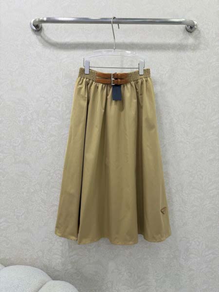 2026年4月4日入荷春夏新作Prada 高級品復刻 女性服...