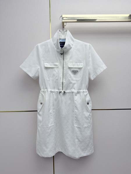 2026年4月4日入荷春夏新作Prada 高級品復刻 女性服...