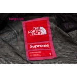 2022年8月早秋人気新作入荷高品質 The North Face Cargo Jacket Supremeメンズのジャンバーアウター kele工場