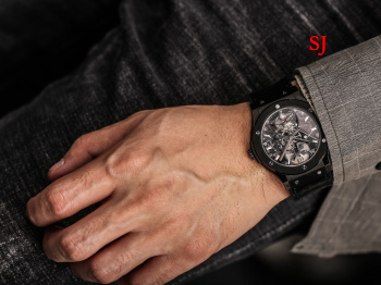 2022年原版復刻新作入荷 ウブロHublot 自動巻ムーブメント腕時計45mm