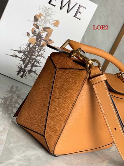 2023早春新作入荷原版復刻 LOEWE バッグ LOE2工場 SIZE: 24*10*14cm