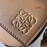 2023早春新作入荷原版復刻 LOEWE バッグ LOE2工場 SIZE:24*14*11