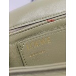 2023早春新作入荷原版復刻 LOEWE バッグ LOE2工場 SIZE: 23-13-6cm
