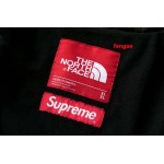 2023年3月22日新作入荷SUPREME  ジャンバーアウターFANGAO工場