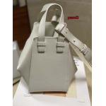 2023年4月新作入荷原版復刻 LOEWE バッグ yuandan2工場 SIZE:19.5*14.