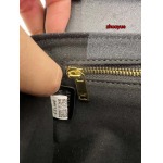 2023年4月21日人気新作入荷CELINE バッグ zhuoyue工場18 X 12.5 X 6cm