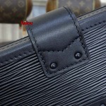 2023年5月30日原版復刻新作入荷 ルイヴィトン  M20532バッグ haiou工場size:20*5*12.5cm
