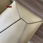 2023年早秋新作入荷高品質 LOEWE バッグ  LOW1工場 size:29*12*10cm