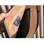 2023年早秋新作入荷グッチスクエアフォルムクラッチバッグ3工場.28x18x4cm