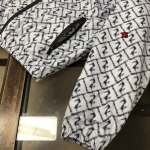 2023年8月28日早秋人気新作入荷フェンディジャンバーアウターTS工場