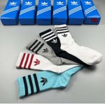 2023年新品人気 Adidas 靴下一箱5足セット