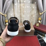 高品質新品入荷 クリスチャンルブタンスニーカー chsh工場35-46