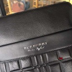 2024年3月18日早春新作入荷バーバリーバッグを斜めにまたぐメンズ jux工場28cm