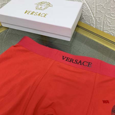2024年新品人気ヴェルサーチ  メンズ 下着一箱ごとに3枚