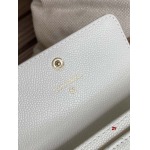 2024年5月31日人気新作入荷シャネル 財布 yue工場