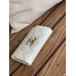 2024年5月31日人気新作入荷シャネル 財布 yue工場