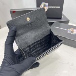 2024年5月31日人気新作入荷プラダ 財布 yue工場