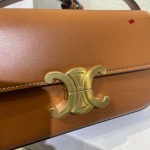 2024年6月4日原版復刻新作入荷CELINE バッグqb工場20x10x4cm