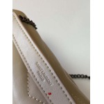 2024年6月5日人気新作入荷イヴサンローランバッグqb工場24-18-9CM