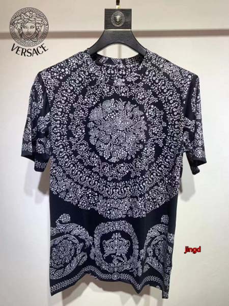 2024年6月5日夏季人気新作入荷ヴェルサーチ半袖 Tシャツjd工場