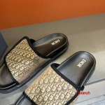 2024年7月2日新品入荷ディオールスリッパ chuanzh工場38-45