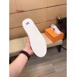 2024年7月3日新品入荷 THOM BROWNE スニーカー chuanzh工場