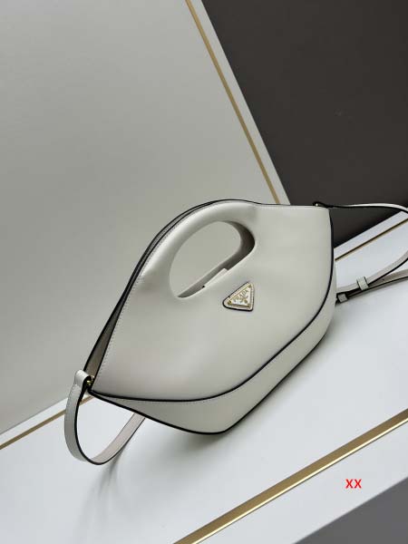 2024年8月1日新品入荷プラダ バッグ XX工場 SIZE:30x高20x底5cm