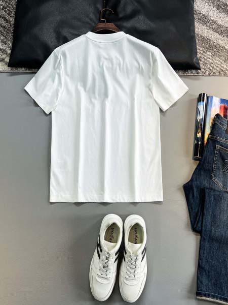 2024年8月12日早秋高品質新作入荷ヴェルサーチ半袖 Tシャツ Q工場