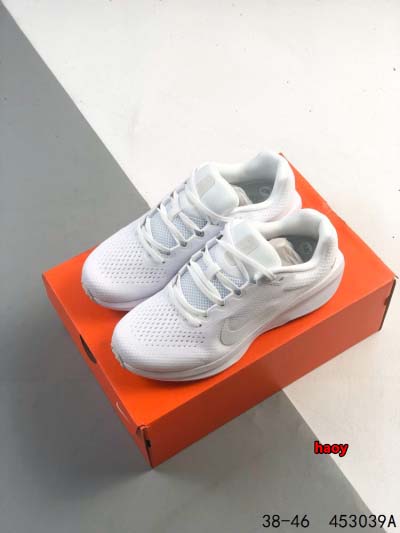 2024年8月28日秋冬新品入荷 NIKE スニーカー haoy工場