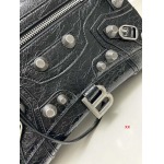 2024年8月2日新品入荷バレンシアガバッグ XX工場 SIZE:长27高19宽10cm