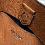 2024年8月2日新品入荷PRADA バッグ XX工場 SIZE:20Ｘ19Ｘ6CM