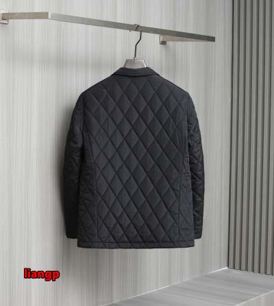 2024年9月19日秋冬高品質新作入荷 PRADA 綿入れの服ジャケットアウター   LIANGP工場