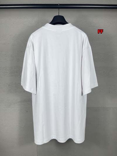 2024年9月23日早秋新品入荷バレンシアガ 半袖 Tシャツ FF工場