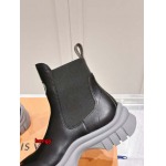 2024年11月25日秋冬高品質新品入荷ルイヴィトン女性短靴 HY工場