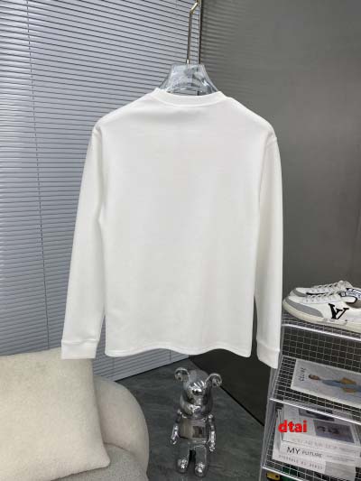 2024年12月26日入荷秋冬新品 バレンシアガ 長袖 Tシャツdtai工場