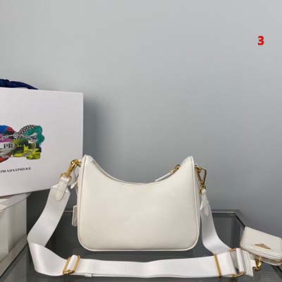 2025年早春高品質新品入荷 PRADA  バッグ 3工場