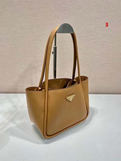 2025年早春高品質新品入荷 PRADA  バッグ 3工場